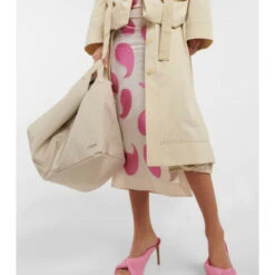 Brand new π₯ Jacquemus Le Sac Γ Linge Weekend Bag β¨ 11 Brand new π₯ Jacquemus Le Sac Γ Linge Weekend Bag β¨ -Jacquemus - shop unnamed file 292