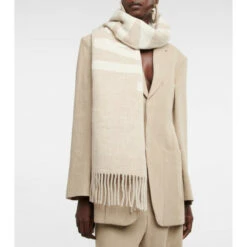 Brand new 🧨 Jacquemus Logo Jacquard Virgin Wool Scarf 🧨