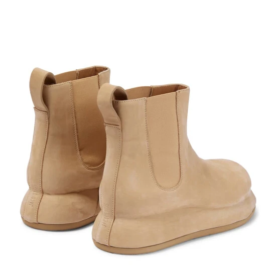 Hot Sale π€© Jacquemus Les Bottes Bricciola Leather Chelsea π₯Ύ Boots βοΈ 4 Hot Sale π€© Jacquemus Les Bottes Bricciola Leather Chelsea π₯Ύ Boots βοΈ - Image 2